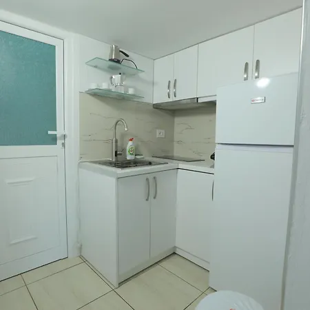 Kevin's Villa Sarande