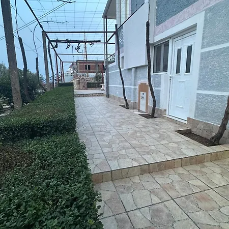 Βίλα Kevin's Σαράντα