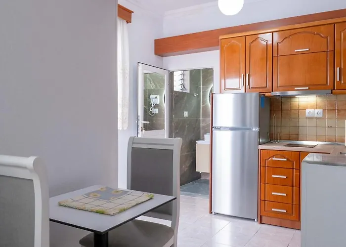 Kevin's * Sarandë